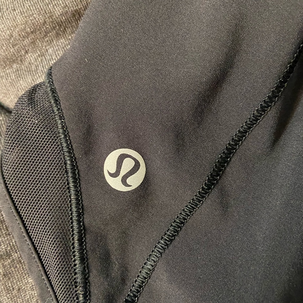 Lululemon Hotty Hot High Rise 4” Shorts - Picture 3 of 5